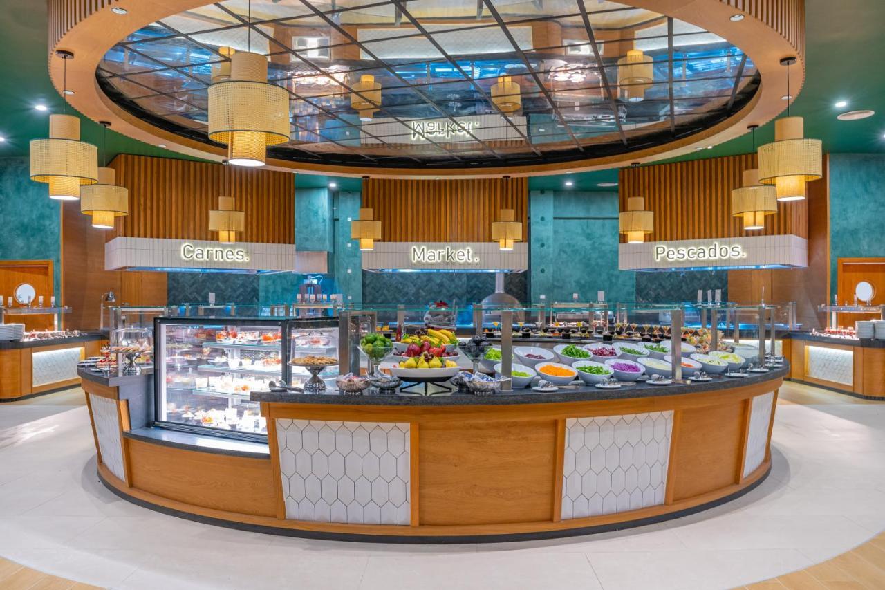 加勒比俱乐部公主海滩水疗度假村-全包 蓬塔卡纳 外观 照片 The buffet at the hotel