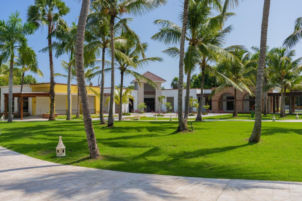 加勒比俱乐部公主海滩水疗度假村-全包 蓬塔卡纳 外观 照片 The resort's grounds